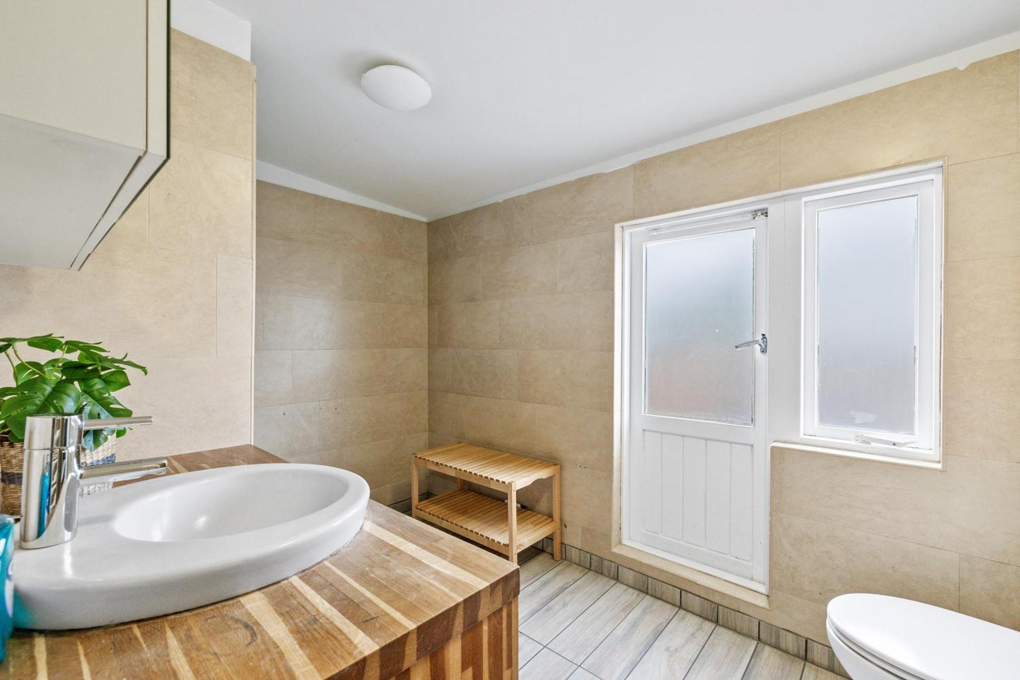 Massive Villa In Downtown Reykjavik With A Sauna エクステリア 写真