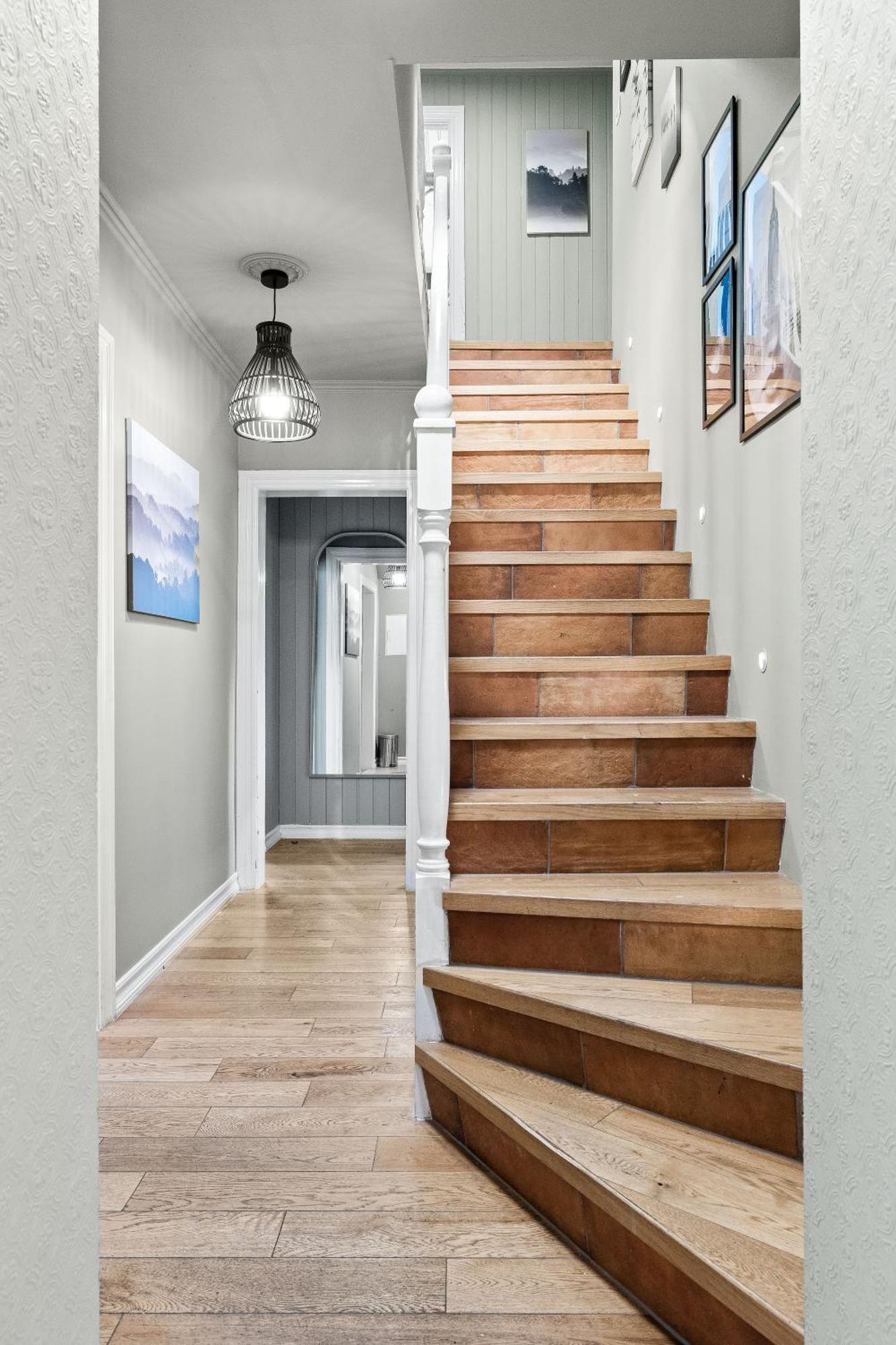 Massive Villa In Downtown Reykjavik With A Sauna エクステリア 写真
